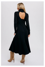 Load image into Gallery viewer, SWEATER MAXI DRESS
