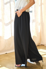 Load image into Gallery viewer, Brooklyn Wide Leg Pleated Pants
