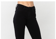 Load image into Gallery viewer, Judy Blue Mid Rise Slim

