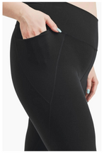Load image into Gallery viewer, Mono B Curvy Tapered Band Legging
