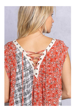 Load image into Gallery viewer, Floral Two Ways Hankerchief Tunic
