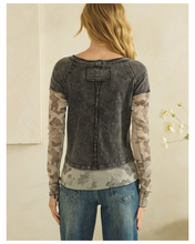 Load image into Gallery viewer, Camouflage Print Mix Layered Look Pull Over
