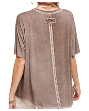 Load image into Gallery viewer, Loose Fit Cut Edge Batwing Short Sleeve Top
