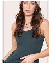 Load image into Gallery viewer, Stretchy Basic Sleeveless Top
