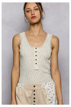 Load image into Gallery viewer, Itsy Floral Tank

