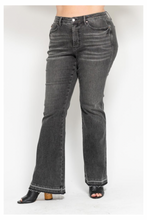 Load image into Gallery viewer, Judy Blue Tummy Control Flares
