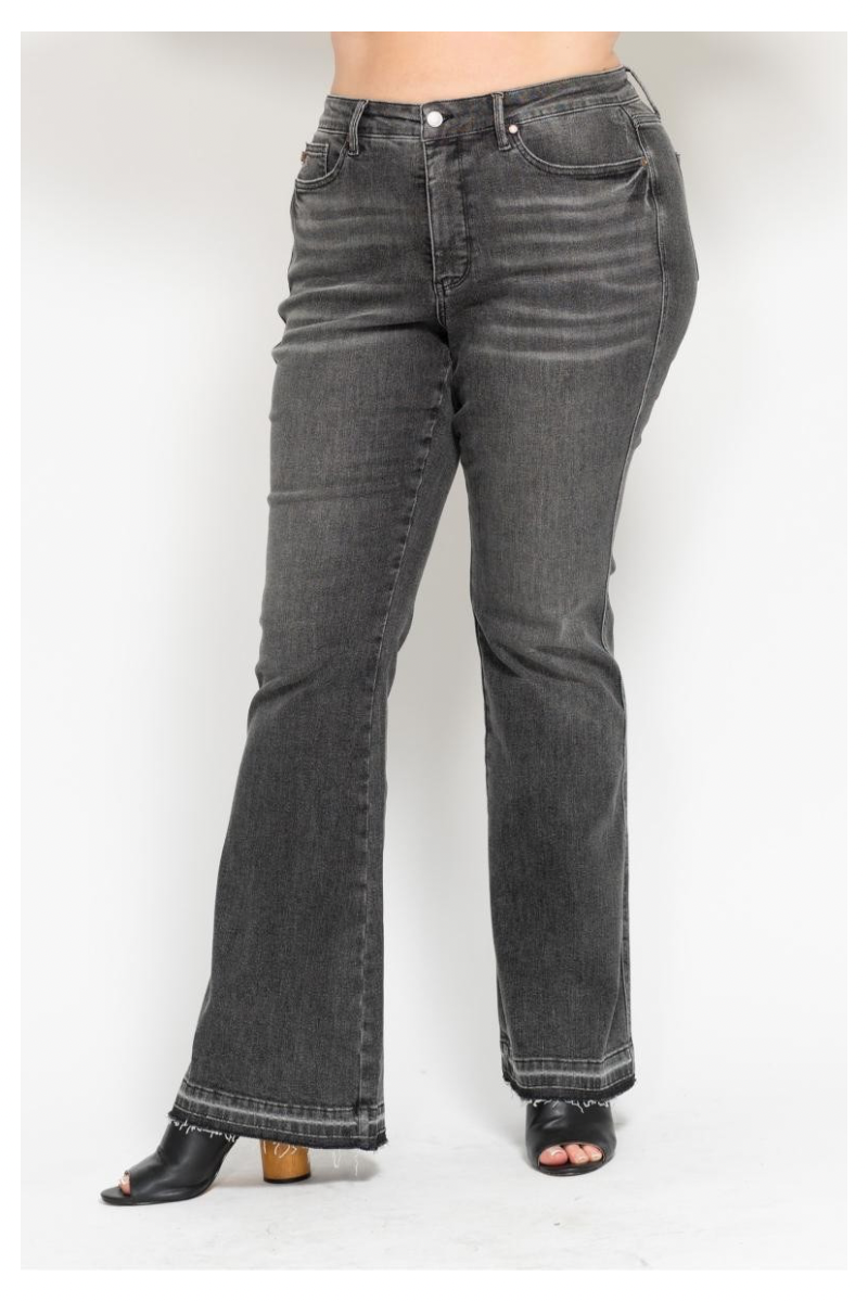 Judy Blue Tummy Control Flares