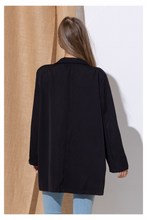 Load image into Gallery viewer, Oversized Blazer
