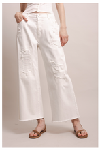 Load image into Gallery viewer, White Party Distressed Jeans
