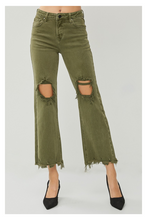 Load image into Gallery viewer, Risen Curvy Olive Jeans
