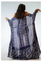Load image into Gallery viewer, Purple Paisley Kimono
