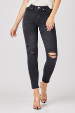 Load image into Gallery viewer, Risen Mid-Rise Black Straight Jeans
